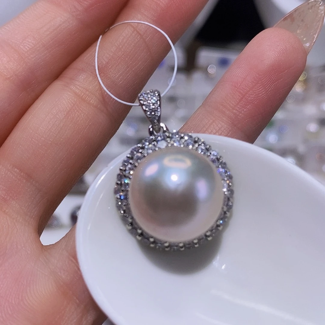 淡水珍珠颈饰合金