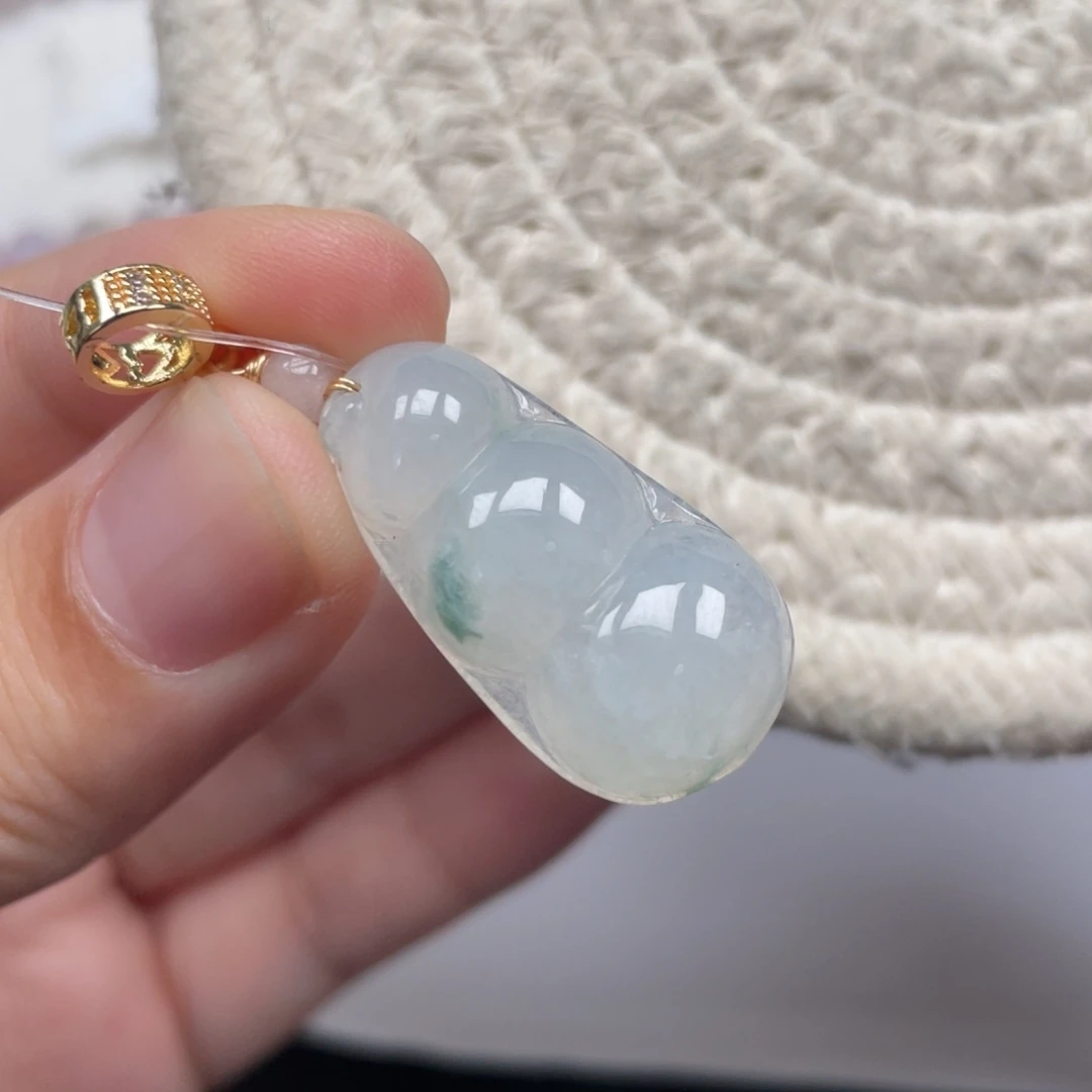 翡翠未镶嵌颈饰天然A货缅甸翡翠