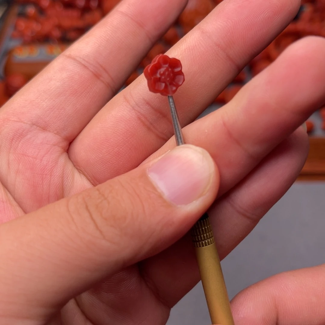 未镶嵌配饰南红玛瑙
