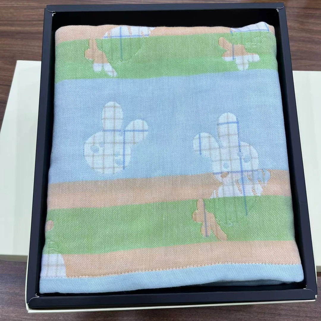 四层90*100cm 萝卜兔头纯棉纱布盖毯 童被