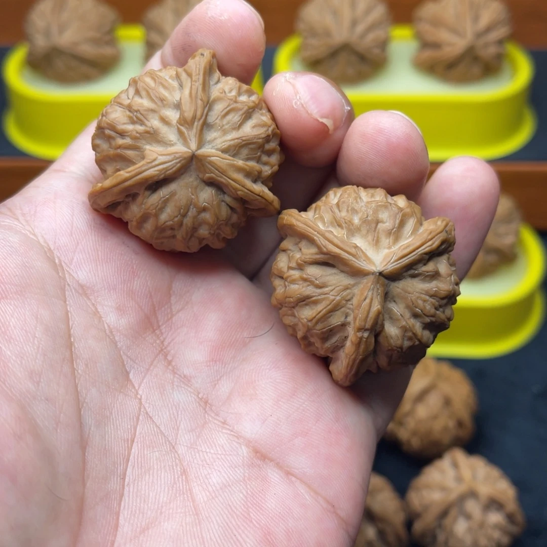 熬***晨手串/手链核桃石门元宝全品