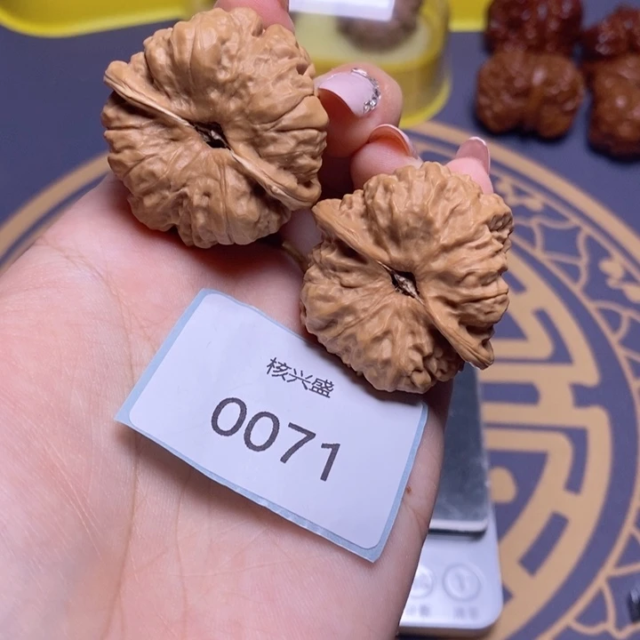 文玩核桃吊坠蛤蟆37.0071