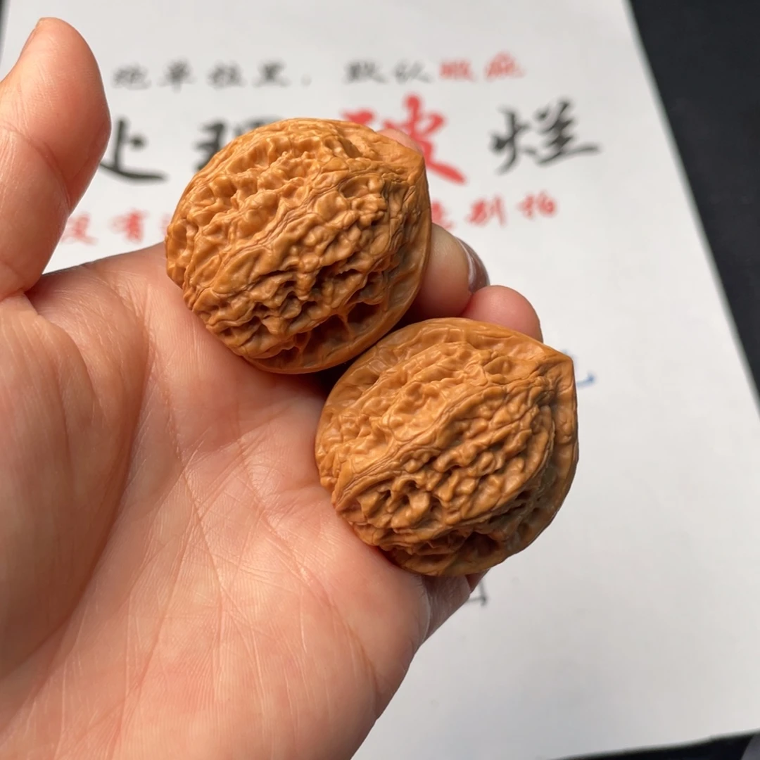 把件文玩核桃212。36牡丹纹