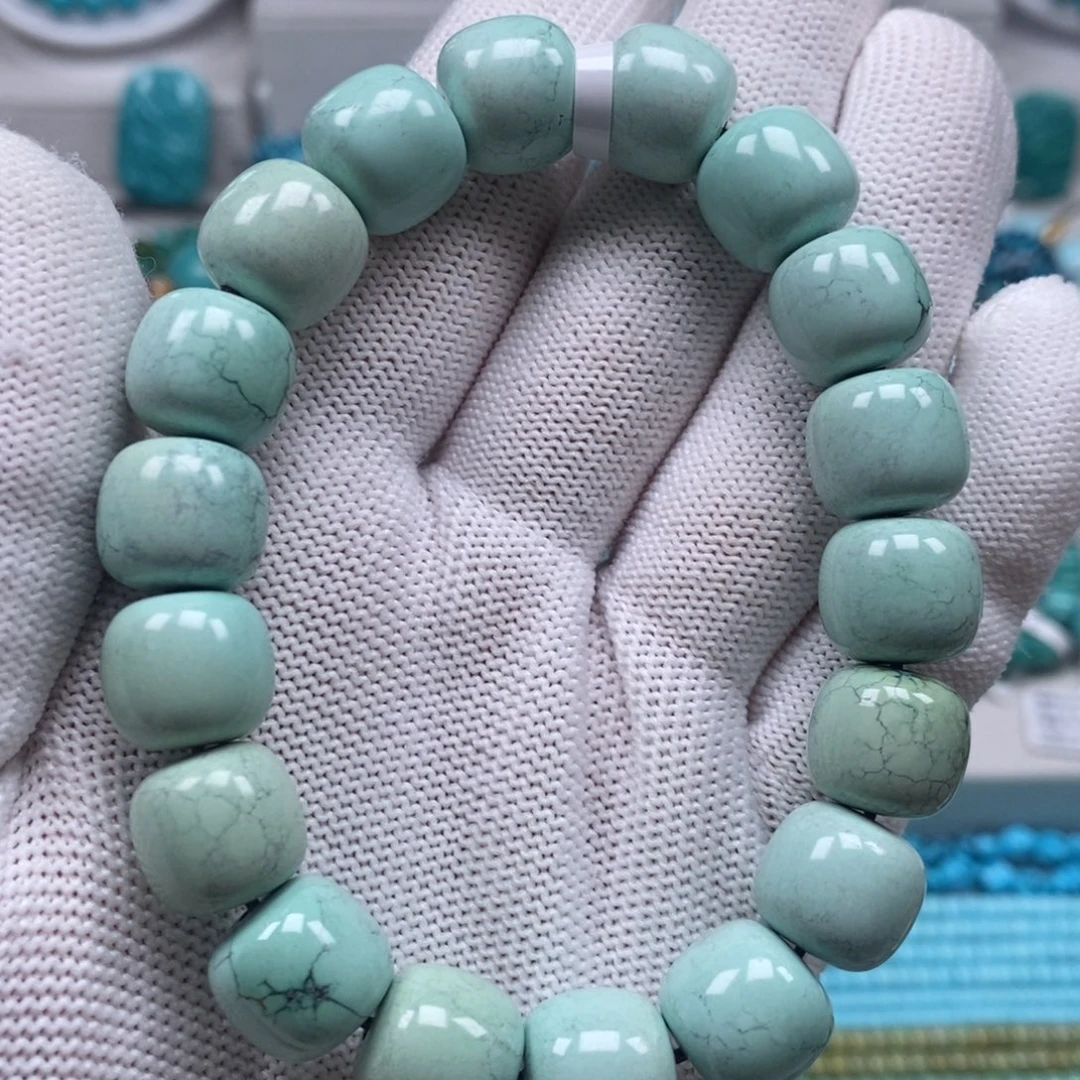 绿松石未镶嵌原矿纯干料绿松石