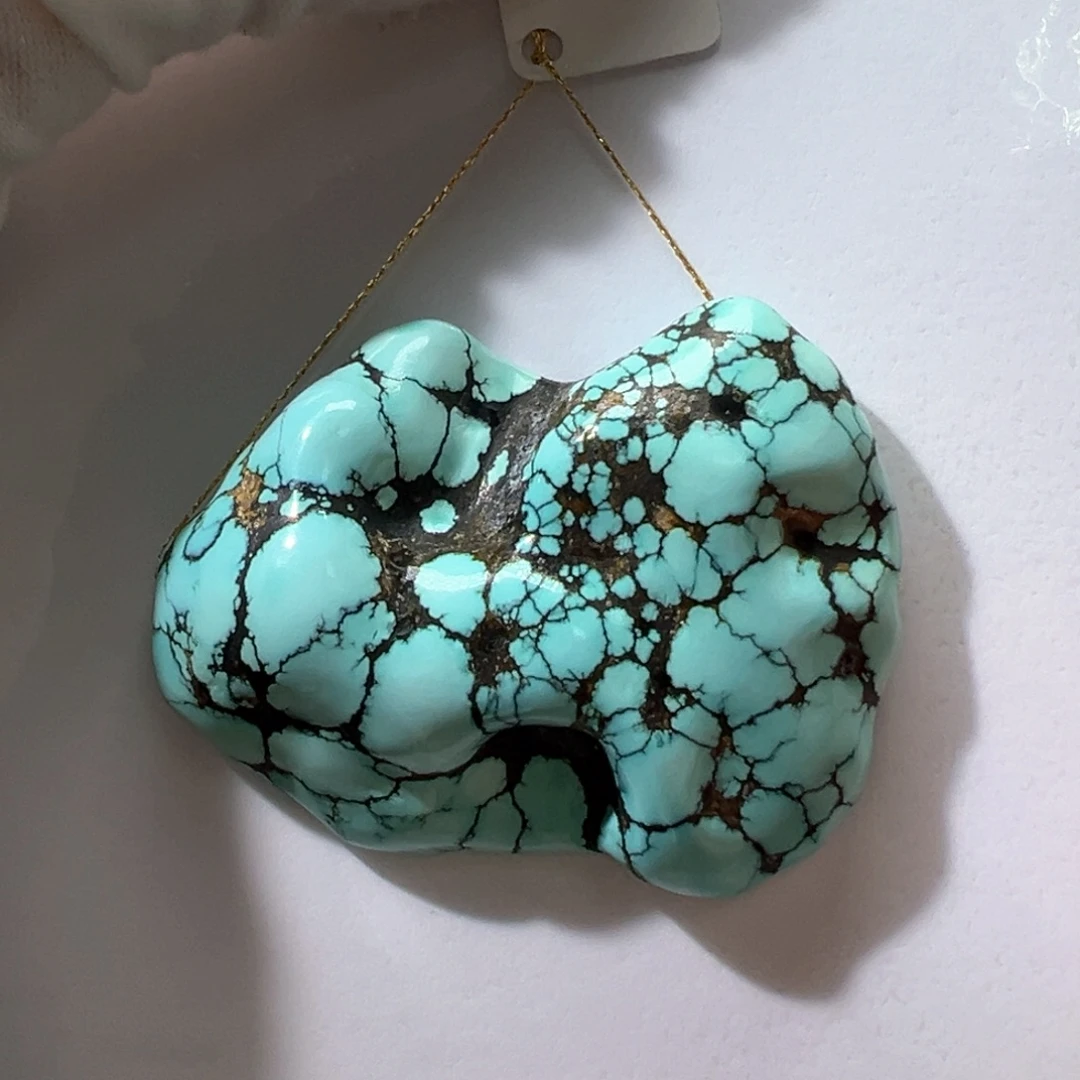 绿松石未镶嵌挂件