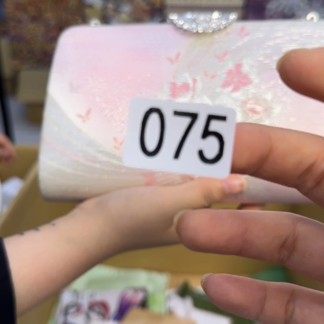 毛绒井****）呃呃呃呃呃呃呃
