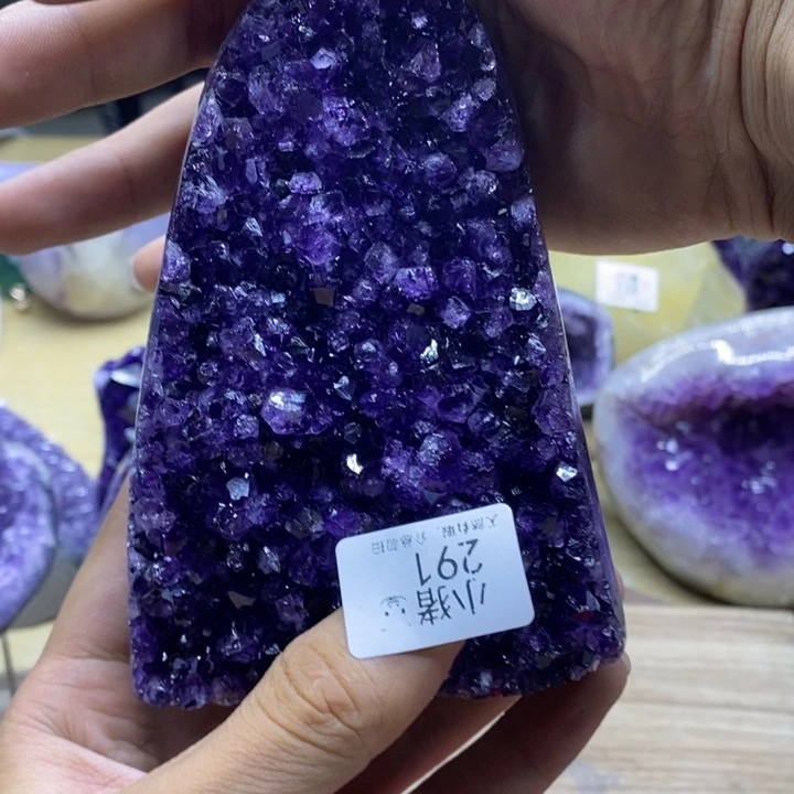 询***）未镶嵌紫晶大型摆件（非配饰）