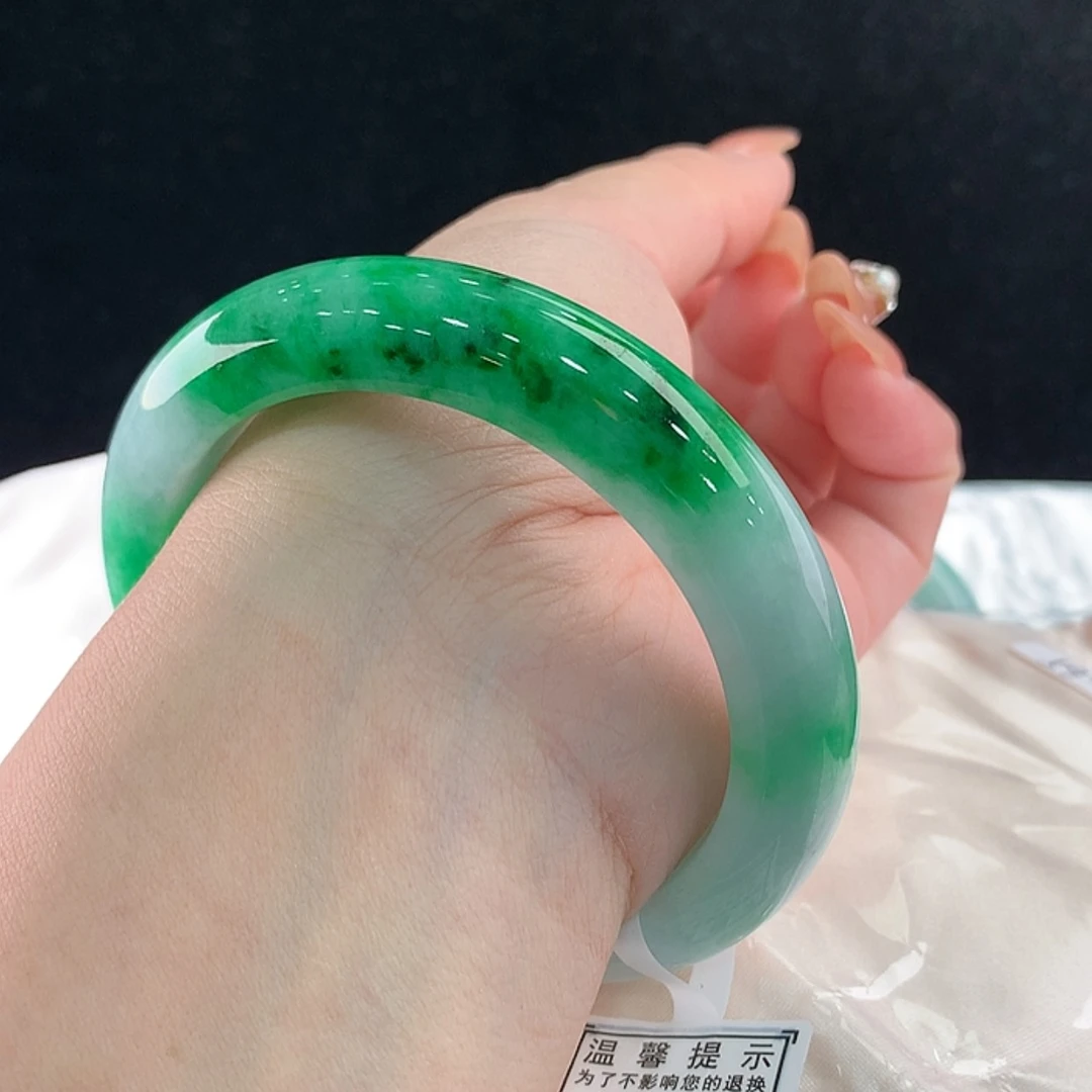 【闪购商品】未镶嵌手镯翡翠59.6，59/60