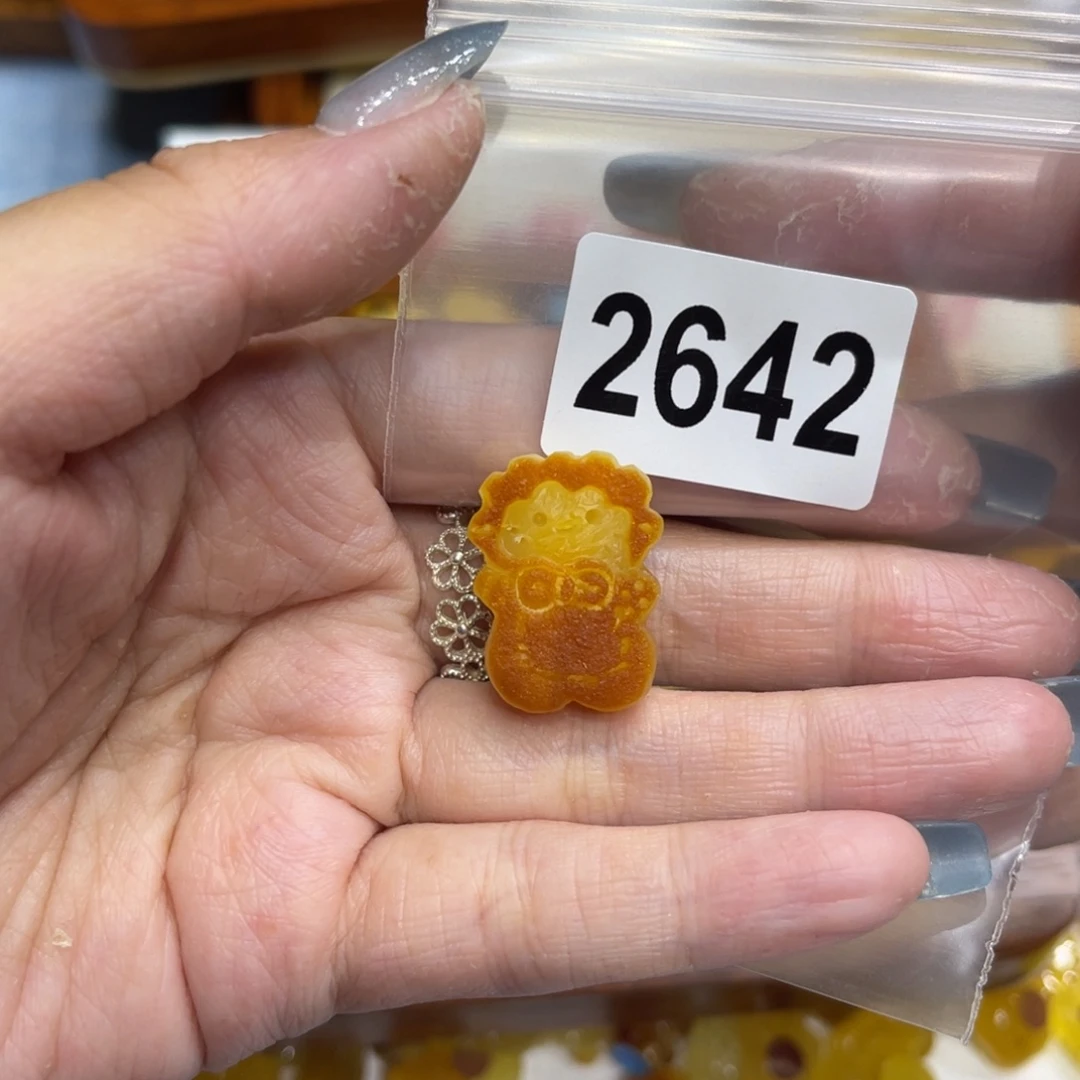 琥珀未镶嵌珠宝奇石