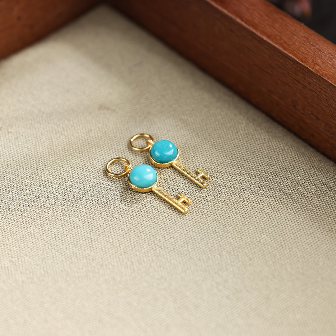 【举石严选】H0718-3793-36绿松石吊坠18k（一件/多样性发）R