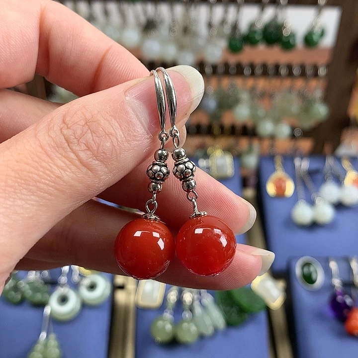玛瑙/玉髓耳环银S925镶嵌12左右锦红色