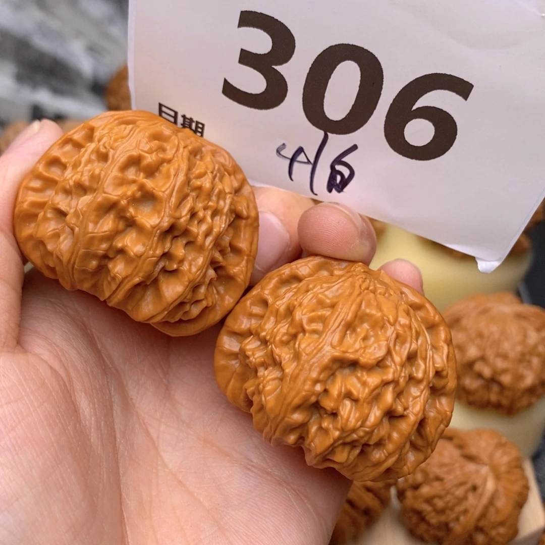 文玩核桃把件306号41白狮子