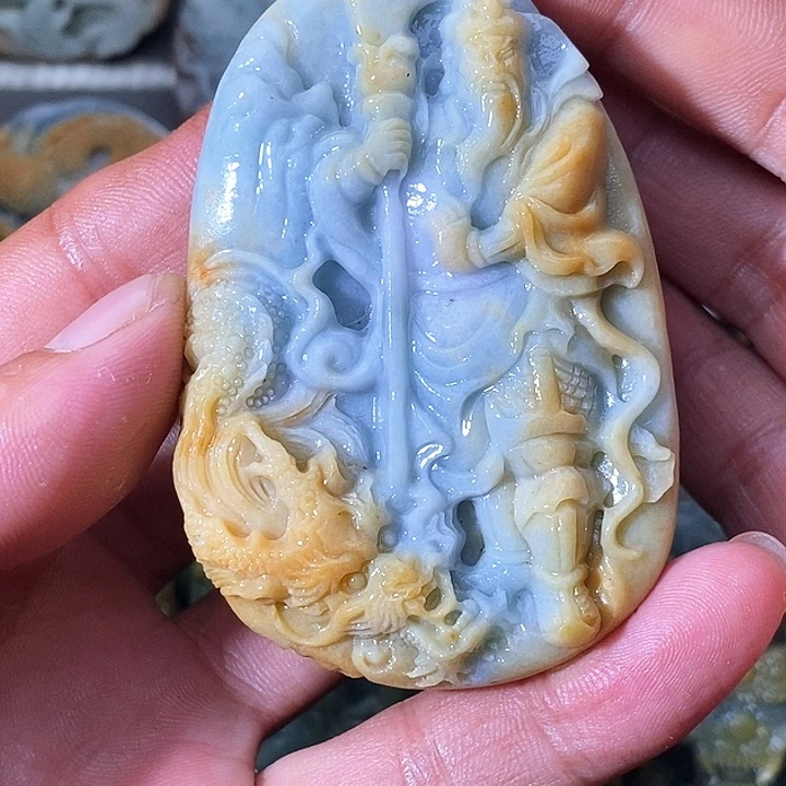 定制翡翠未镶嵌关公 抛光3天