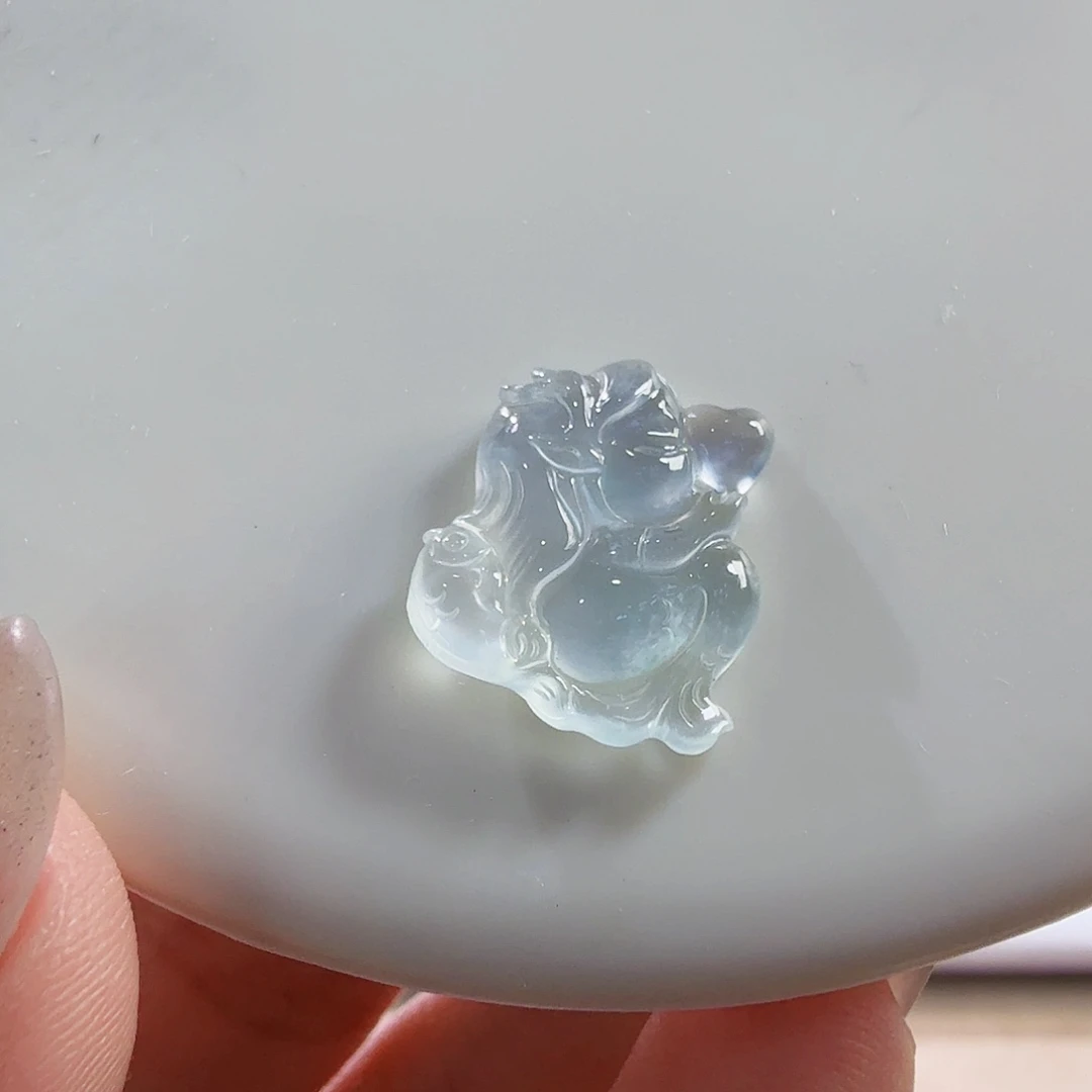 翡翠未镶嵌颈饰小花仙超推荐