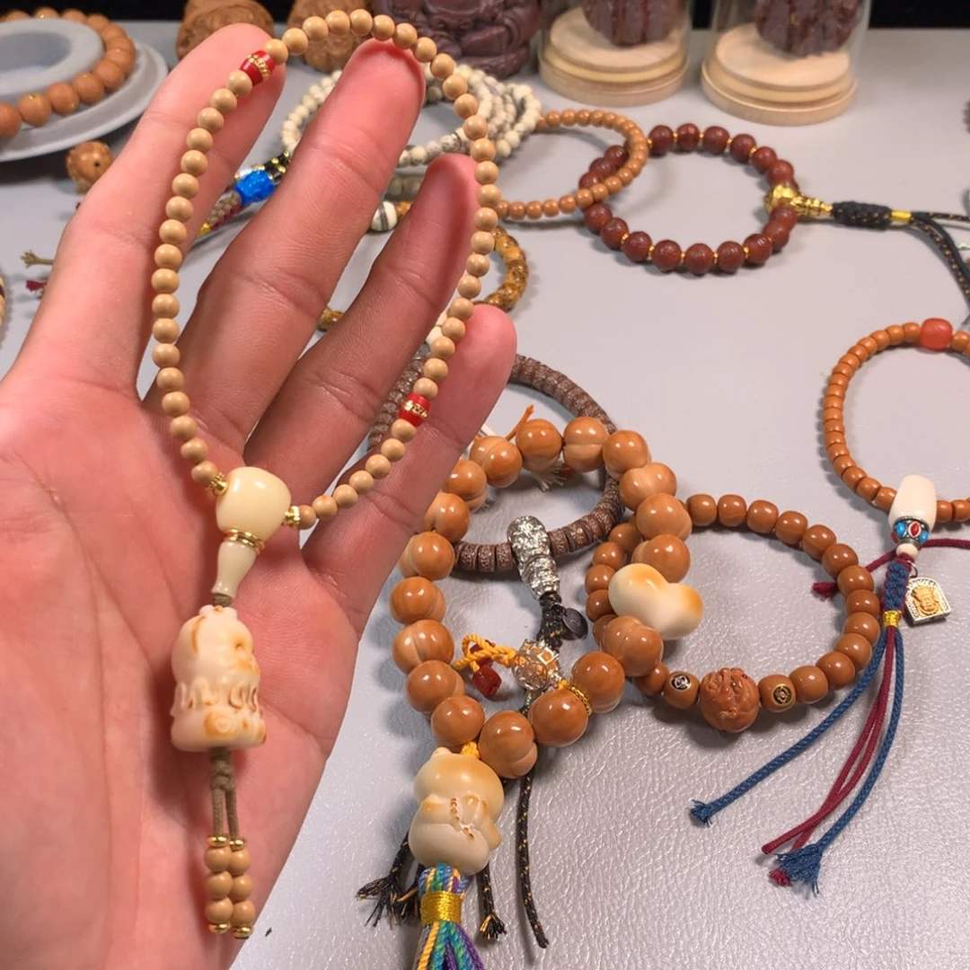 吊坠柏香籽/百香籽。。。。。。。。。。