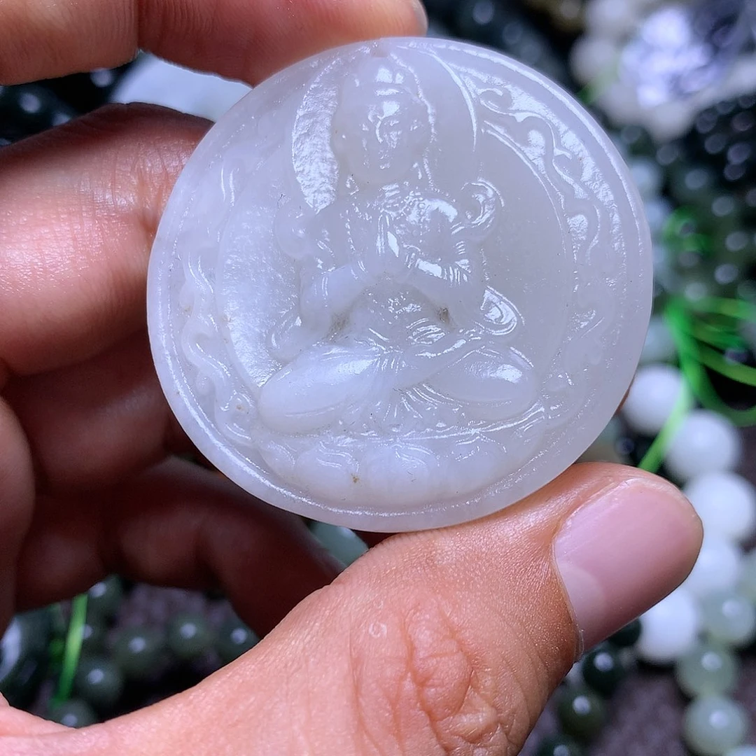 【闪购商品】颈饰未镶嵌和田玉
