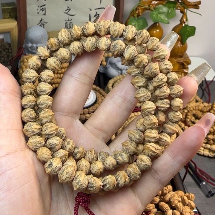 大叶紫檀（黑酸枝木类）