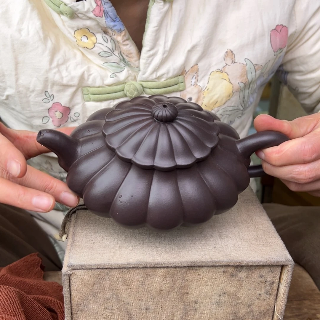 紫砂茶壶宜兴紫砂艺术