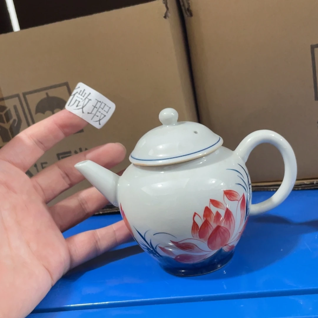 釉下手绘茶具微瑕