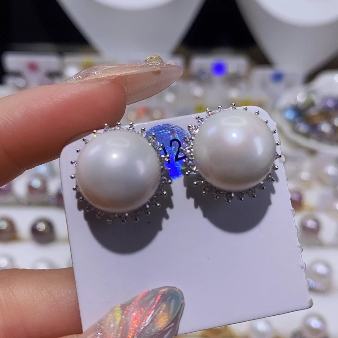 淡水珍珠耳饰未镶嵌