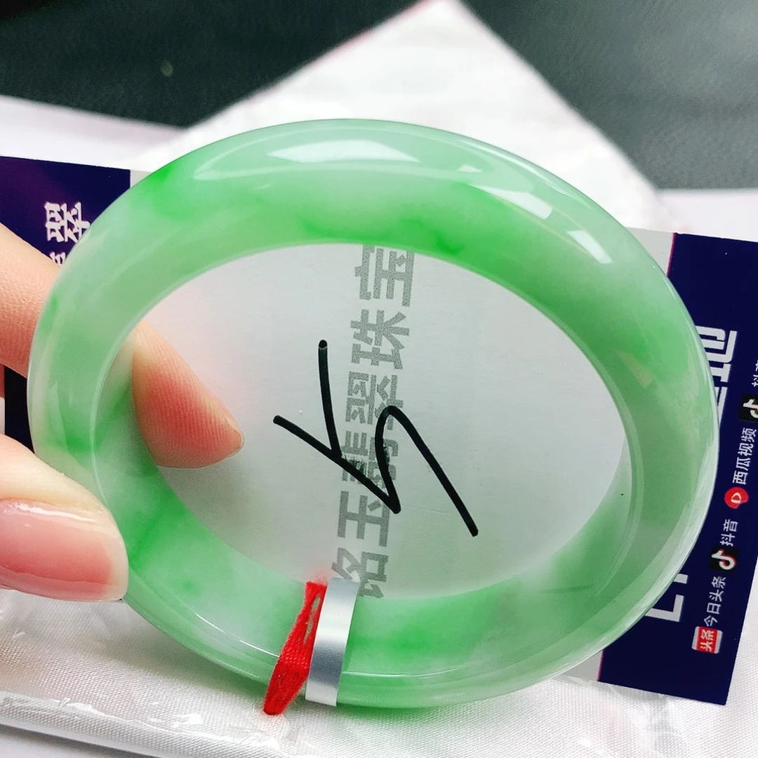 翡翠未镶嵌手镯缅甸天然a货翡翠手镯
