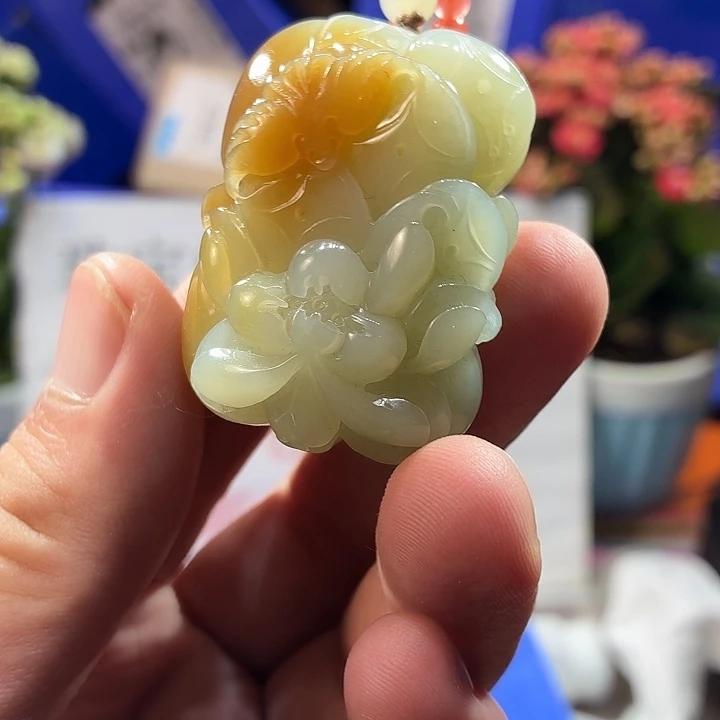 和田玉（糖玉）未镶嵌颈饰