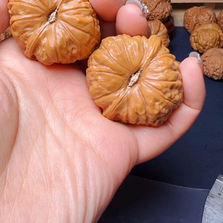 文玩核桃吊坠南瓜42