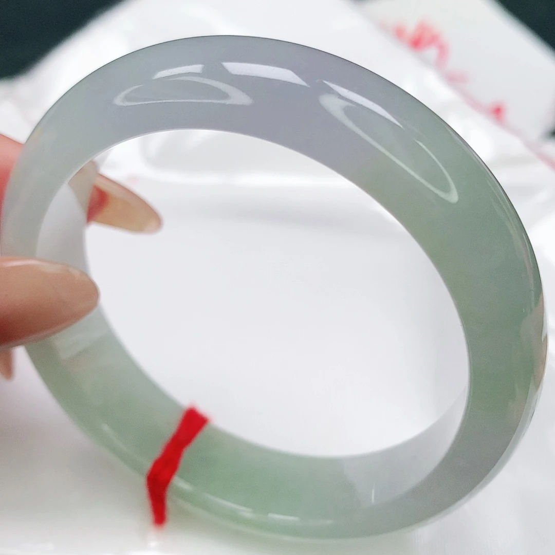 未镶嵌手镯翡翠完美023