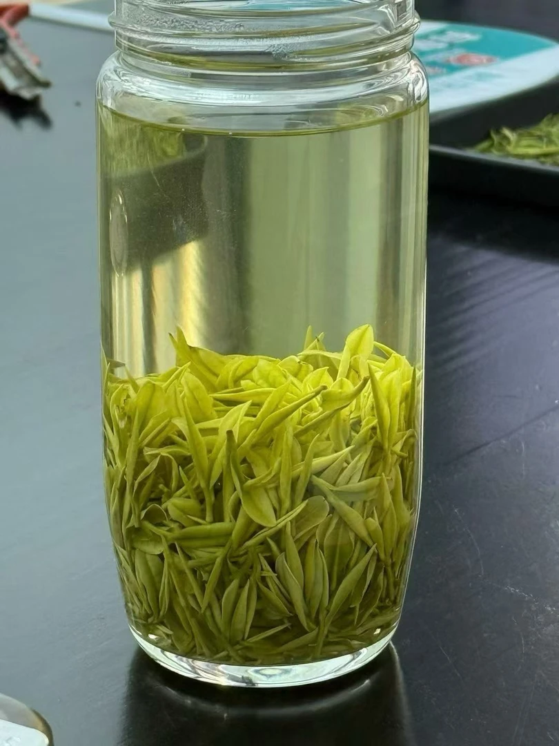 安吉白茶 安吉产区 小芽  香味足 口感佳 白化度好