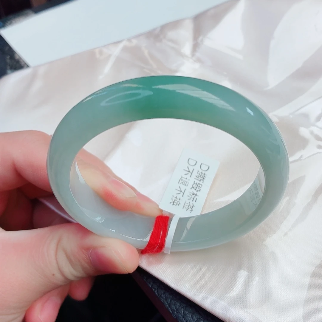 翡翠未镶嵌手镯天然翡翠A货