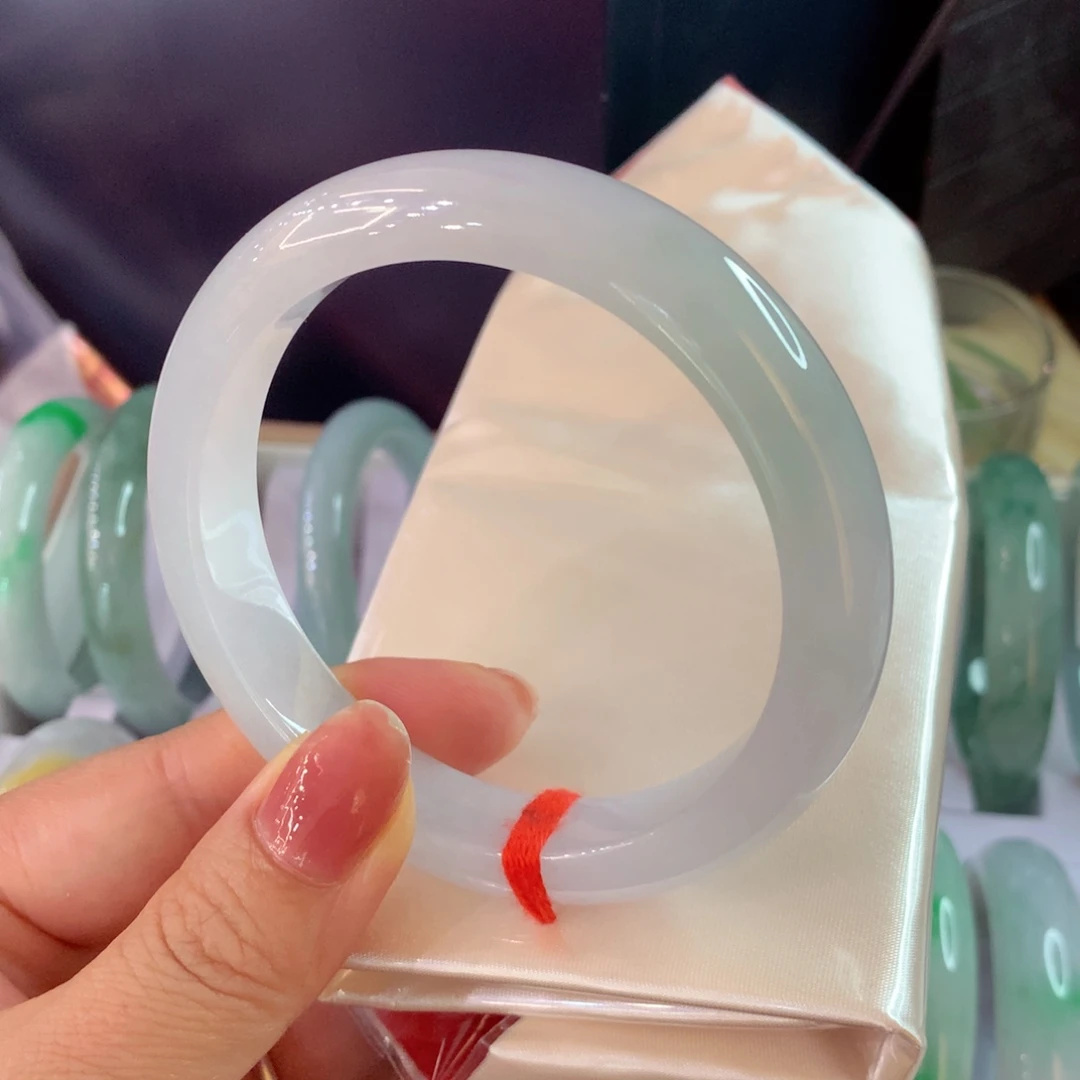 未镶嵌手镯翡翠9好