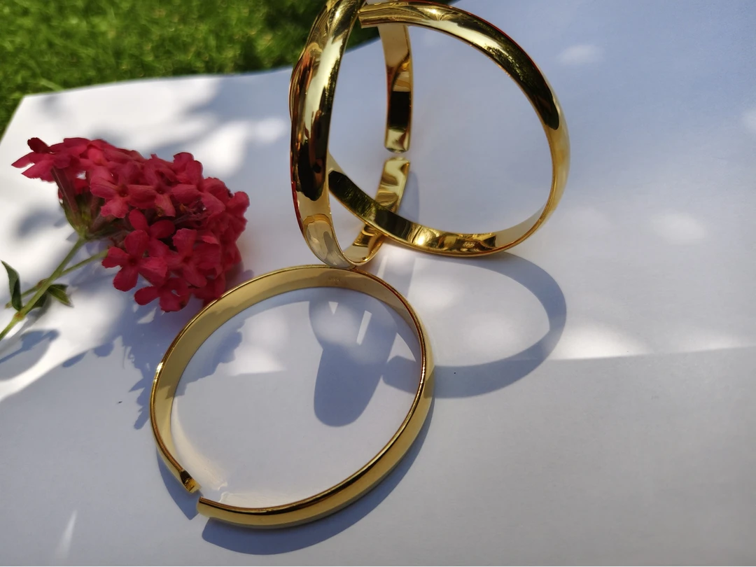 合金手镯 古法光面金色实心开口手镯时尚素款优雅