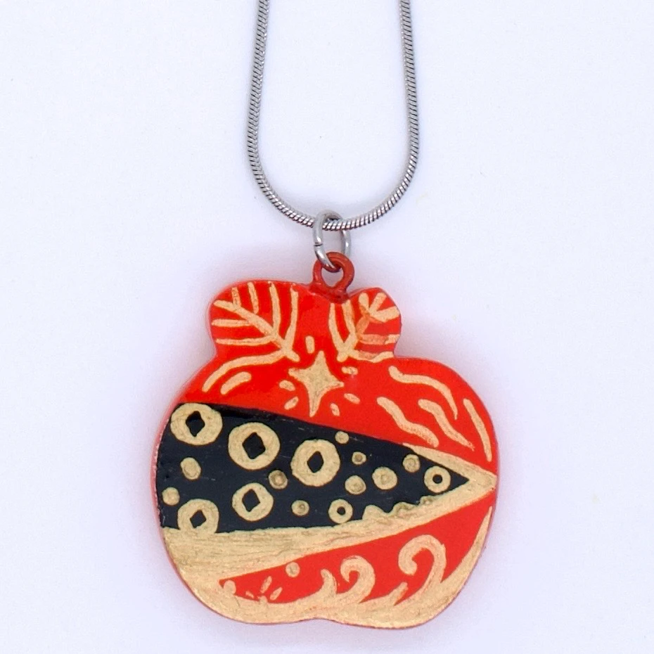 不锈钢项链 5月新品！王甜心手工苹果项链《隐形翅膀》系列荣誉出品