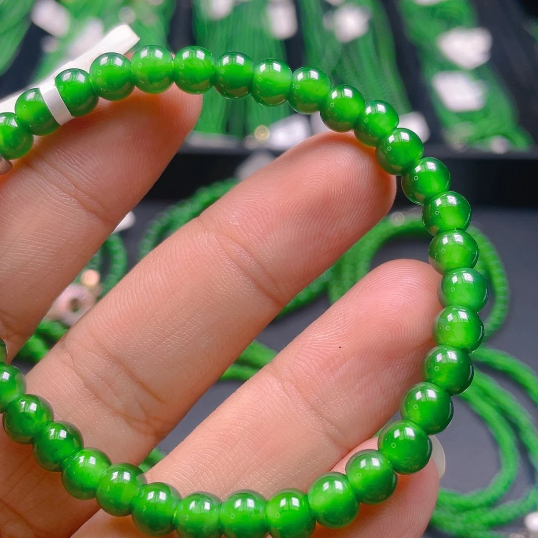 翡翠未镶嵌颈饰88888888888888