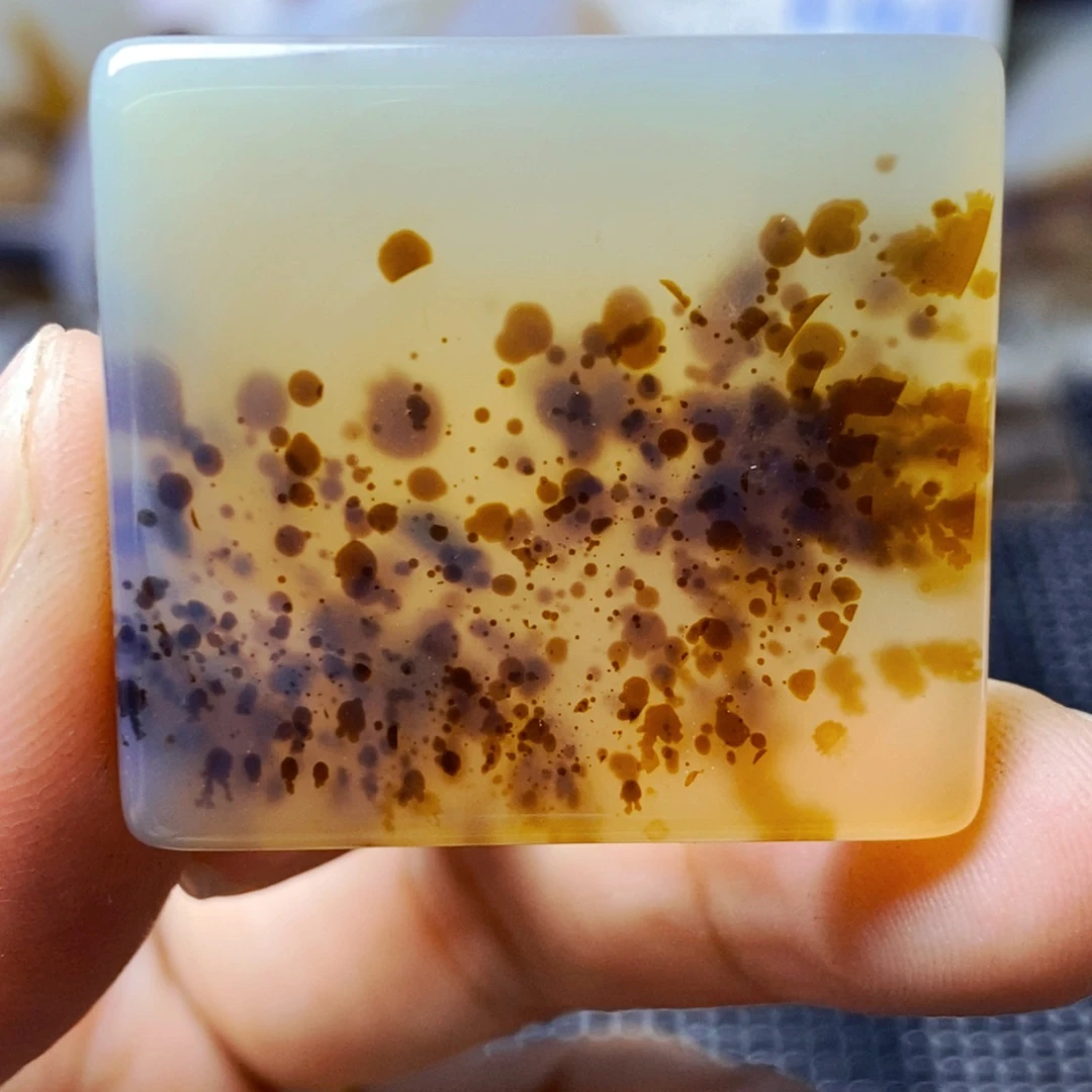 玛瑙/玉髓未镶嵌珠宝半成品