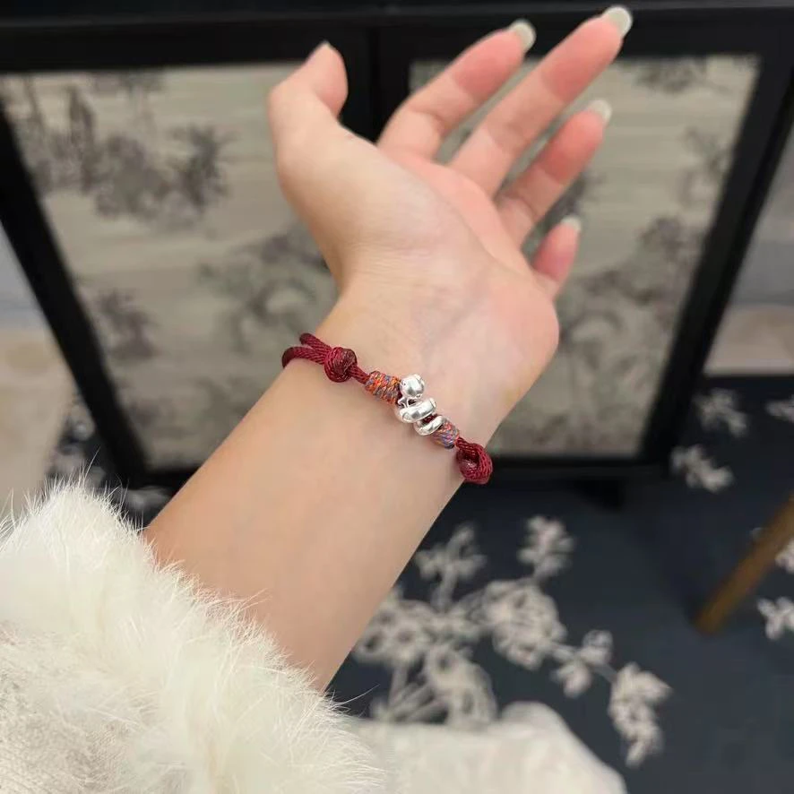 足银布艺手链 卷卷蛇本命年红绳纯手工编织男女通用款手绳编绳
