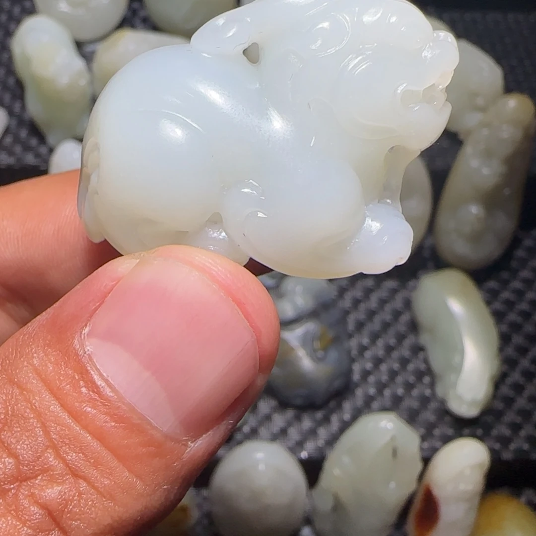 和田玉挂件未镶嵌