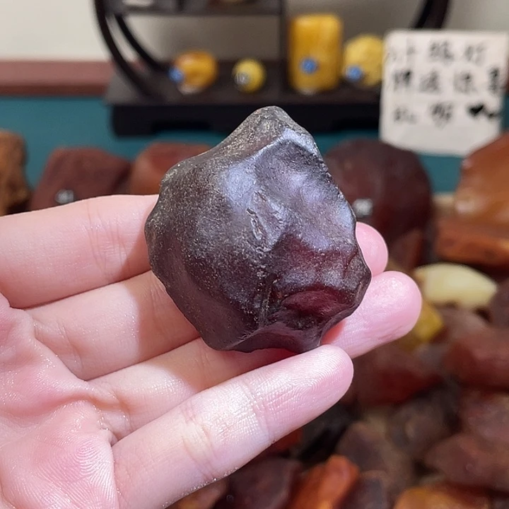 琥珀未镶嵌珠宝奇石一*逸吊坠