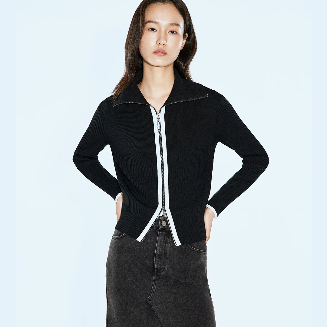 COVERINS2025春季新款修身拉链式高领打底毛针织衫CC35106440