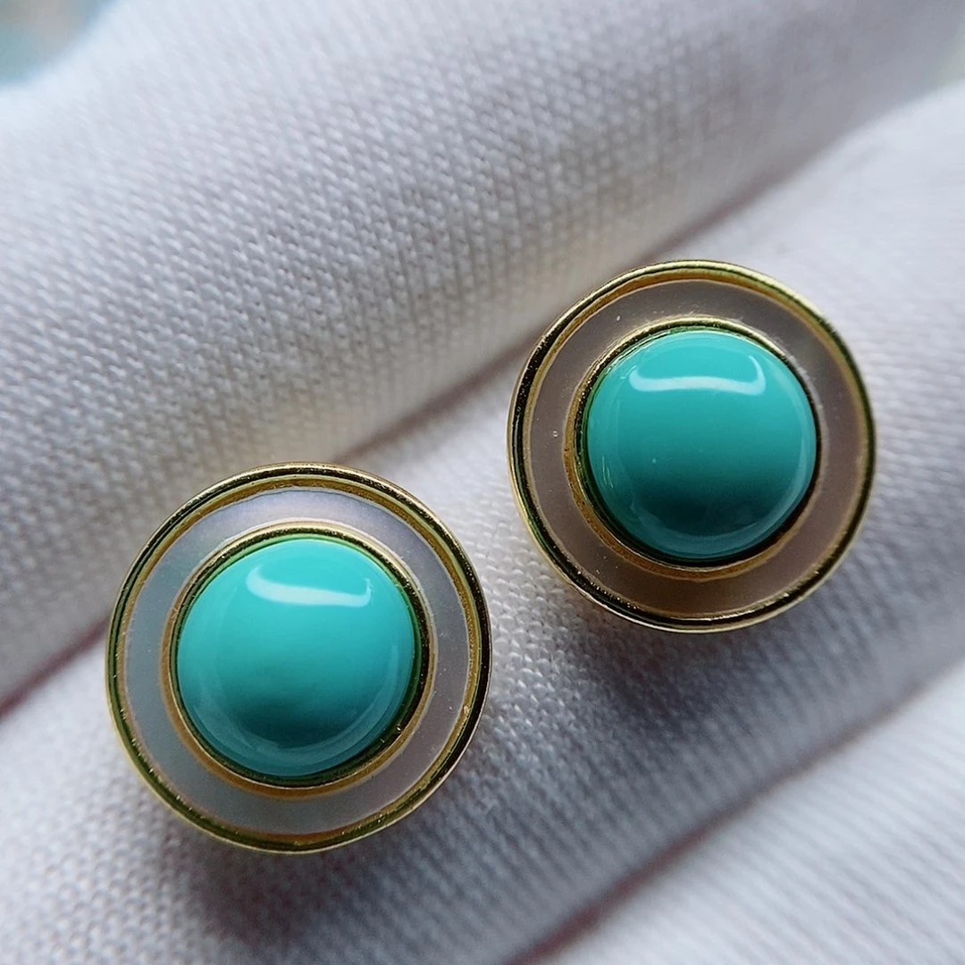 绿松石耳钉未镶嵌