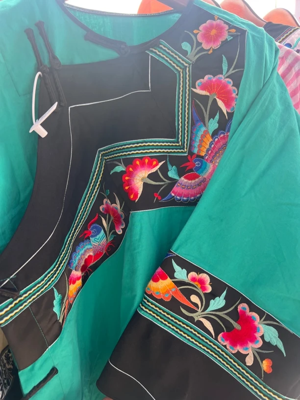 湘西苗族民族风刺绣上衣单衣