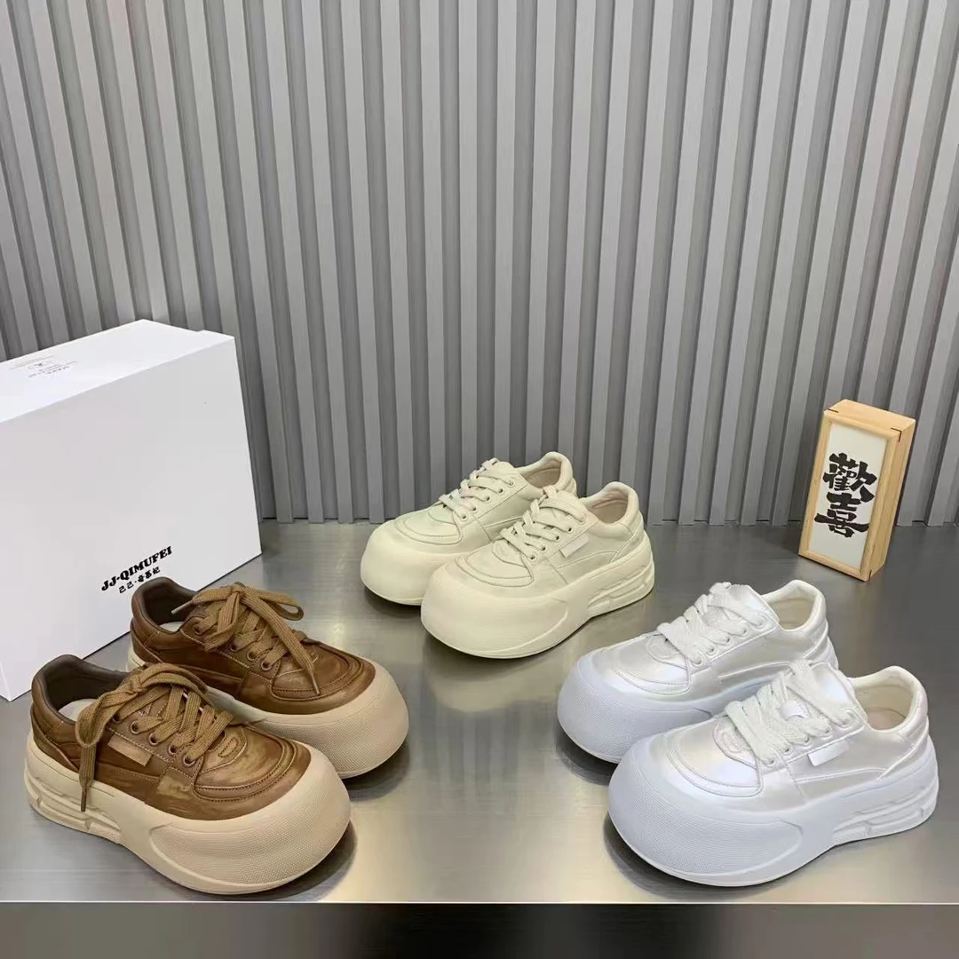 松糕厚底皮面丑萌大头鞋女2025秋季爆款小个子增高珠光白休闲鞋