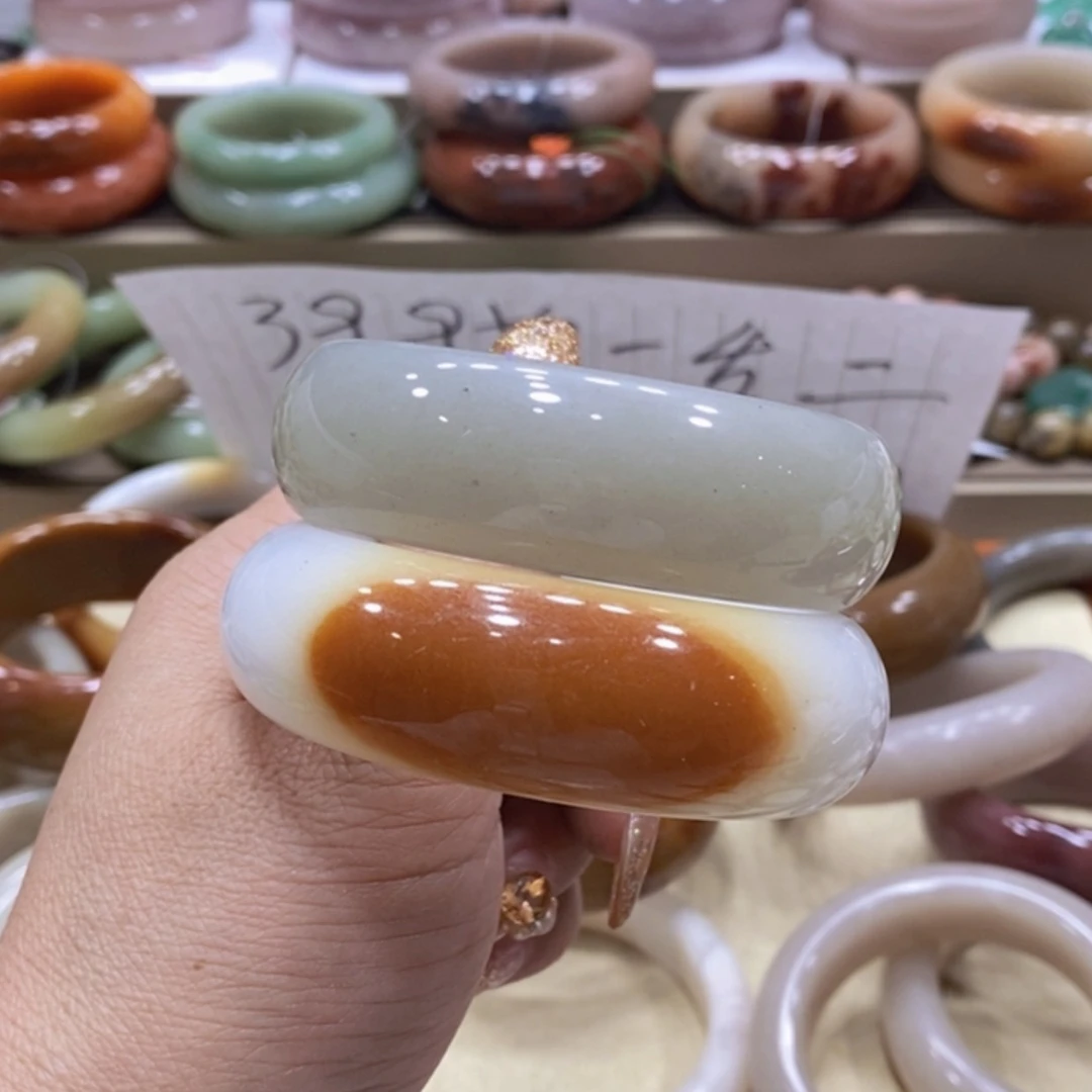 【闪购商品】未镶嵌手镯石英质玉平**生
