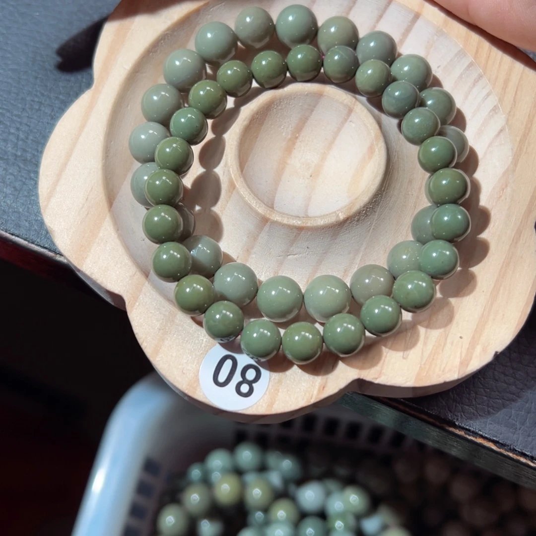 v***a石英质玉手链未镶嵌84