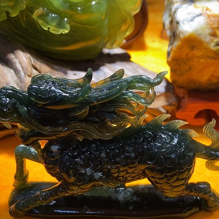 岫玉合金珠宝奇石