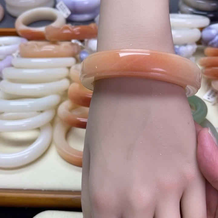 未镶嵌石英岩玉珠宝奇石尹***粉