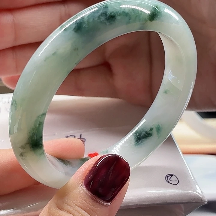 翡翠未镶嵌手镯53.6圈口（0602