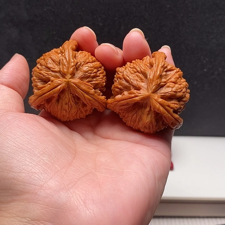 七***少文玩核桃吊坠白奔