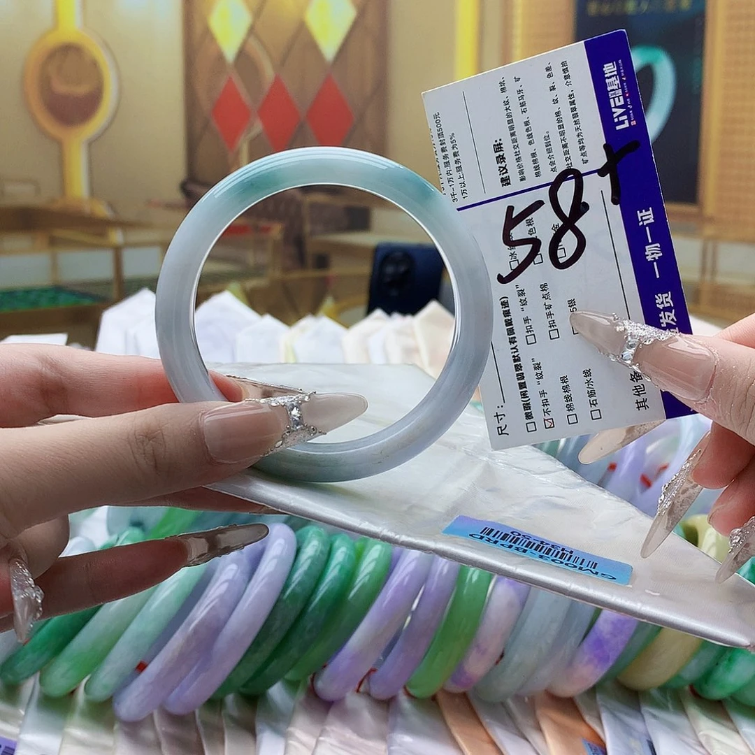 翡翠未镶嵌手镯nn