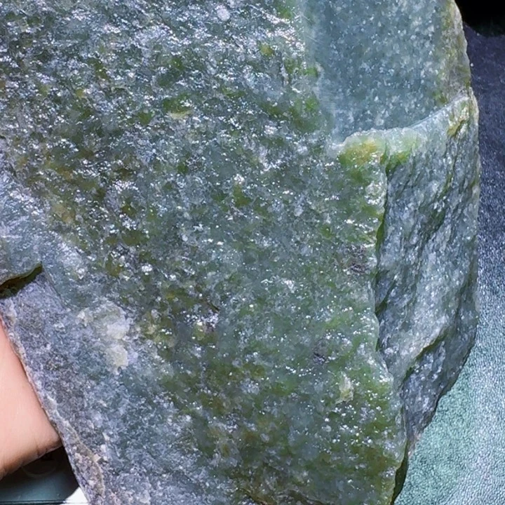 未镶嵌和田玉（糖玉）珠宝半成品